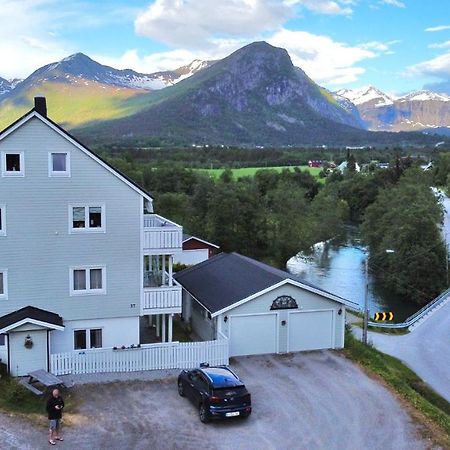 Apartment Dreamvalley Isfjorden Luaran gambar