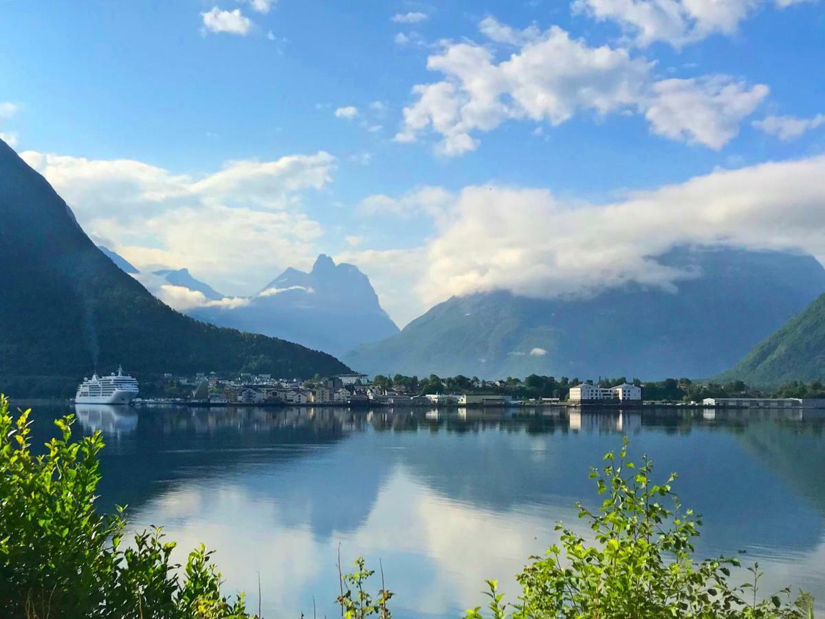Apartment Dreamvalley Isfjorden Luaran gambar